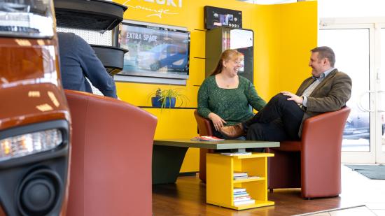 Barbara Mayer und Markus Drapela-Mayer vom Autohaus Suzuki Mayer in Tulln im Interview