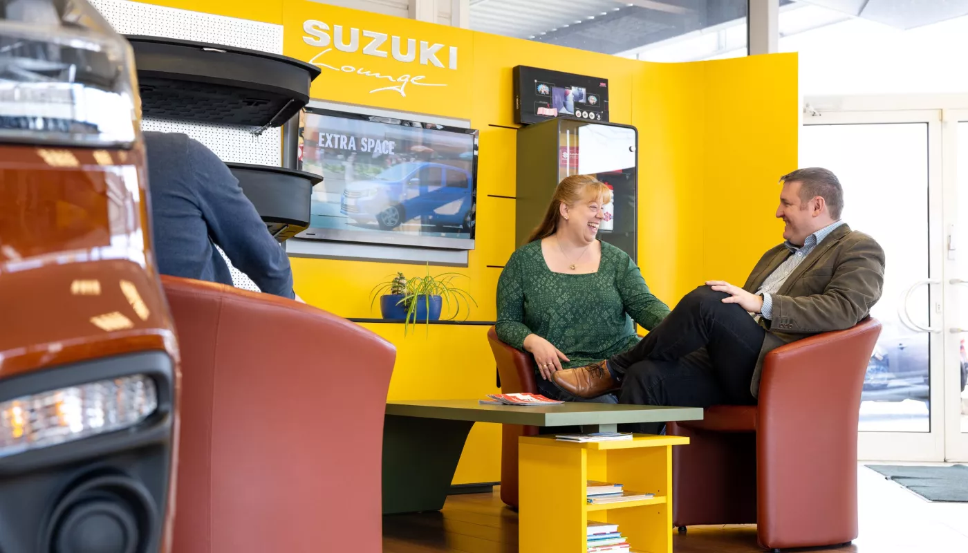 Barbara Mayer und Markus Drapela-Mayer vom Autohaus Suzuki Mayer in Tulln im Interview